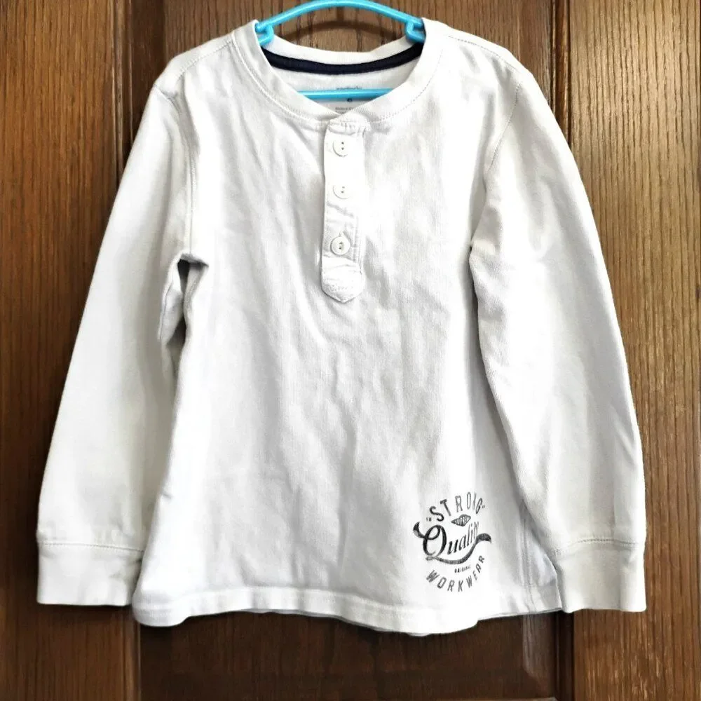 Boys Carters Henley White Long Sleeve Size 6 Shirt